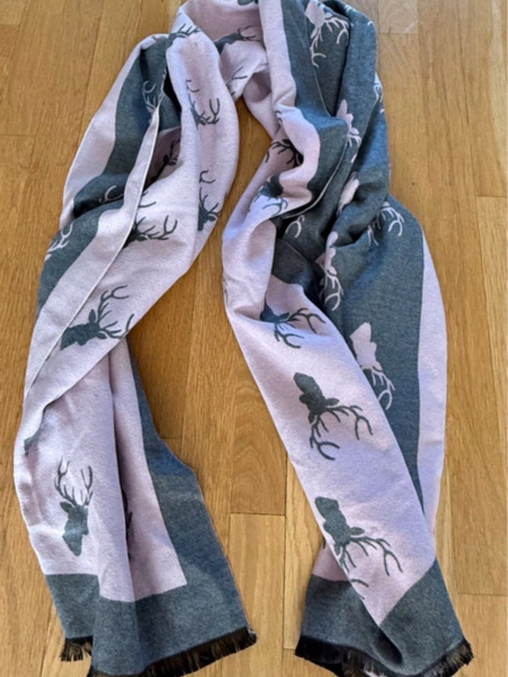House of Tweed Stag Print Scarf Grey & Pink - Picture 4 of 5
